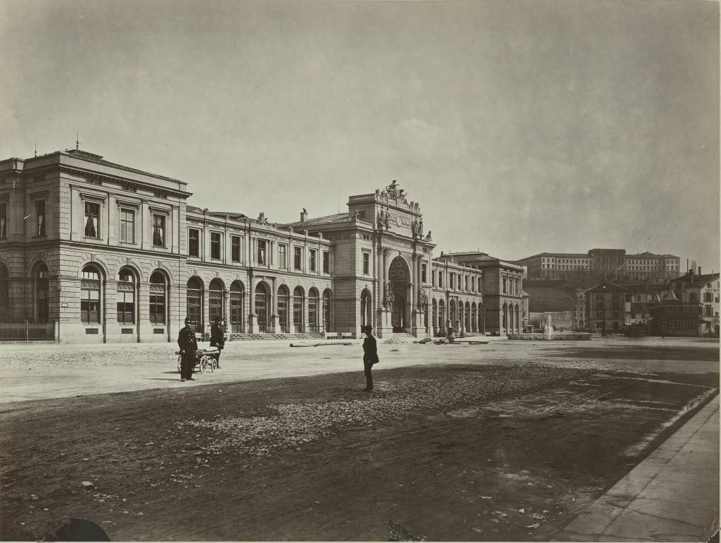 Zürich, Bahnhof (Abgangsgebäude), 1883
