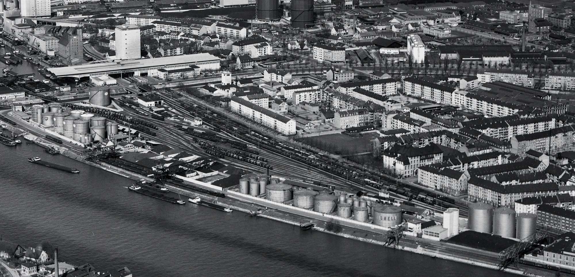Basel, Rheinhafen Kleinhüningen, 1958